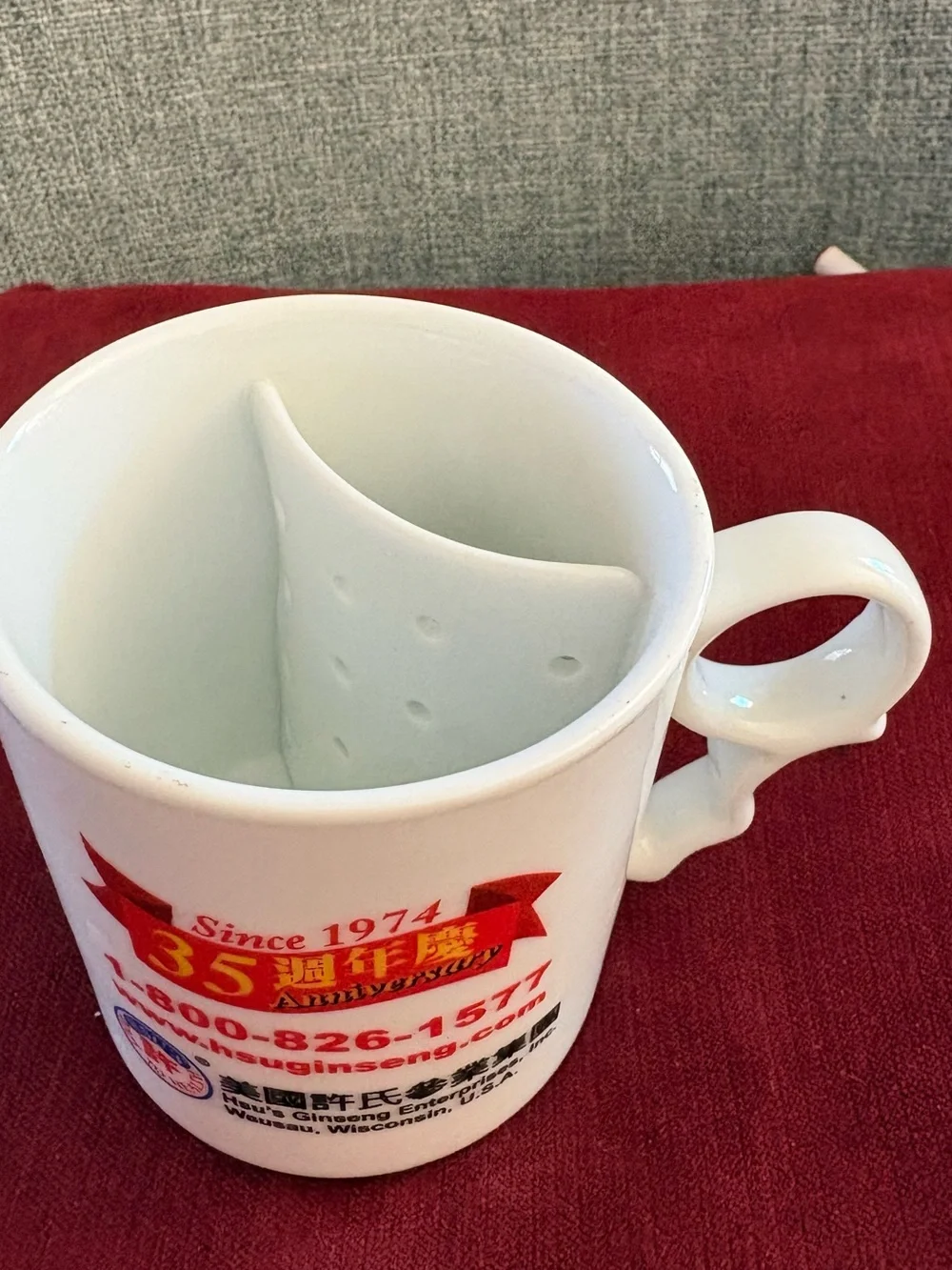 Never Use Ceramic Tea Mug with Built-in Filter and Lid - Hsu's Ginseng